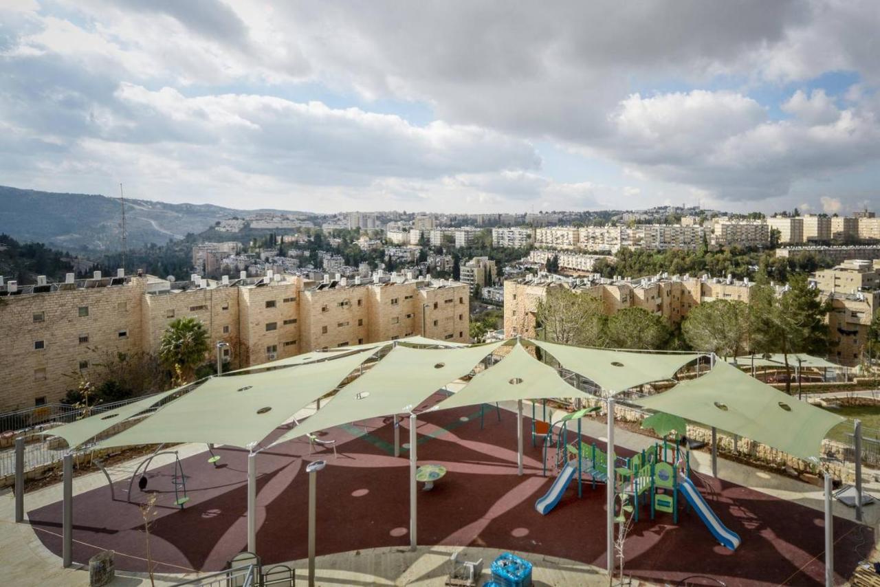 Luxurious Flat In Residential Area Villa Jerusalem Exterior photo